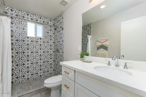 3345 E Claire Dr, Phoenix, AZ 85032 photo 19