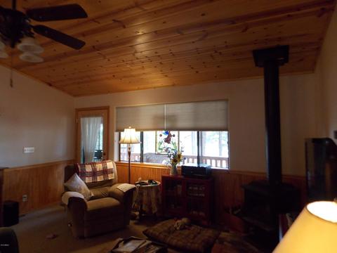 2177 Devins Pl, Overgaard, AZ 85933 photo 3