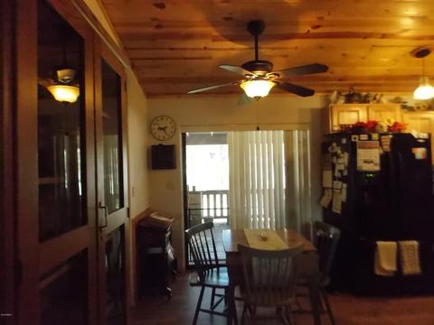 2177 Devins Pl, Overgaard, AZ 85933 photo 6