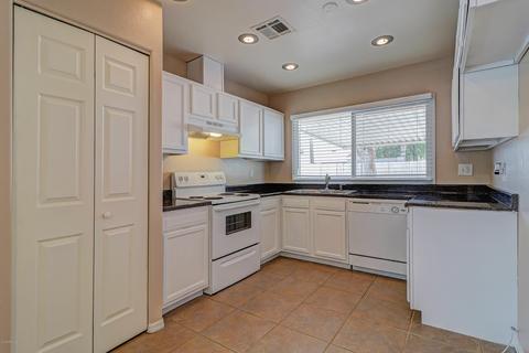 3420 W Crocus Dr, Phoenix, AZ 85053 photo 9