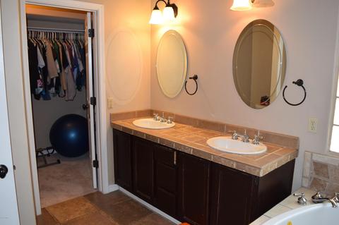 4225 E San Angelo Ave, Gilbert, AZ 85234 photo 8