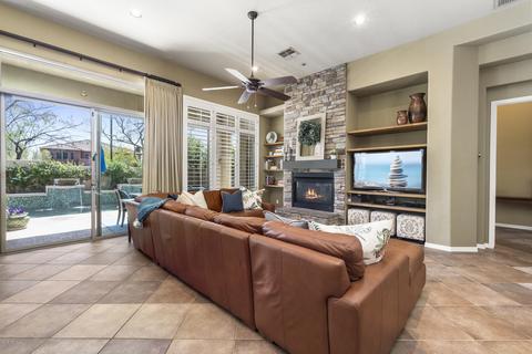 3929 E Herrera Dr, Phoenix, AZ 85050 photo 5