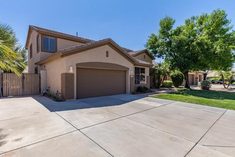 855 E Tyson Ct, Gilbert, AZ 85295 photo 2