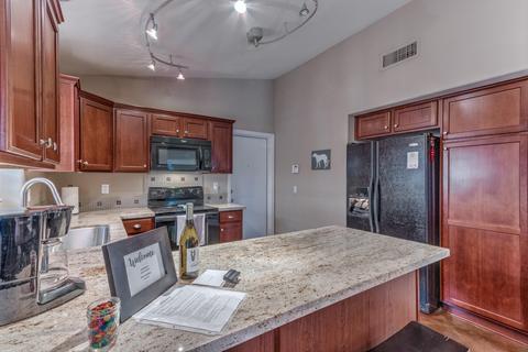 2227 E Robin Ln, Phoenix, AZ 85024 photo 11