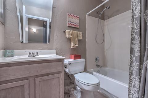2227 E Robin Ln, Phoenix, AZ 85024 photo 25