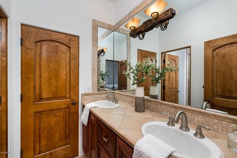 4221 E Marion Way, Phoenix, AZ 85018 photo 30