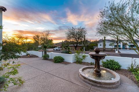 4221 E Marion Way, Phoenix, AZ 85018 photo 3