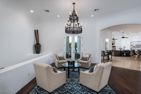 4221 E Marion Way, Phoenix, AZ 85018 photo 9