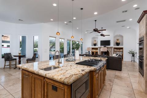 4221 E Marion Way, Phoenix, AZ 85018 photo 11