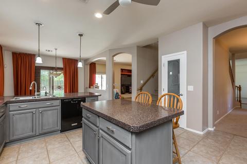 2955 E Cathy Dr, Gilbert, AZ 85296 photo 8