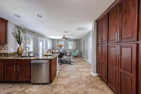 2224 E Turney Ave, Phoenix, AZ 85016 photo 9
