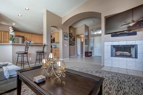 1075 W Page Ave, Gilbert, AZ 85233 photo 5