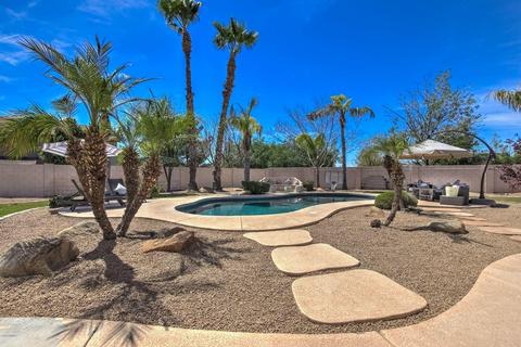 1075 W Page Ave, Gilbert, AZ 85233 photo 2
