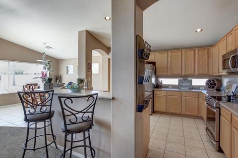 1075 W Page Ave, Gilbert, AZ 85233 photo 7