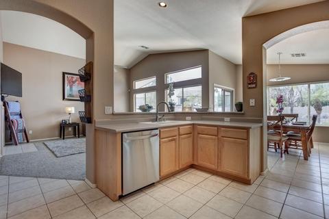 1075 W Page Ave, Gilbert, AZ 85233 photo 10