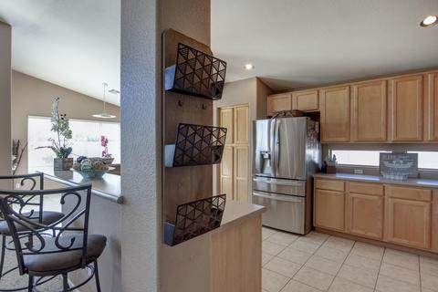 1075 W Page Ave, Gilbert, AZ 85233 photo 8