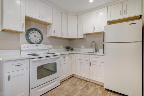 2011 N 37th Dr, Phoenix, AZ 85009 photo 7