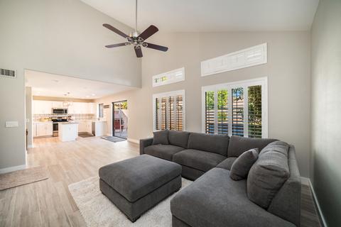 2040 E Patrick Ln, Phoenix, AZ 85024 photo 11