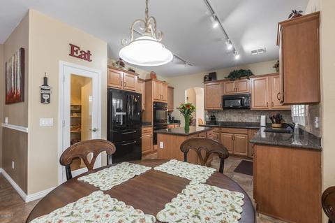 4647 E Harwell St, Gilbert, AZ 85234 photo 9