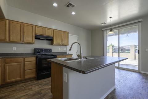 3824 E Pollack St, Phoenix, AZ 85042 photo 3
