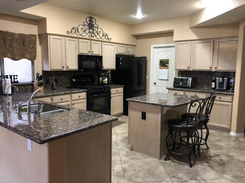 26262 N 46th Pl, Phoenix, AZ 85050 photo 1