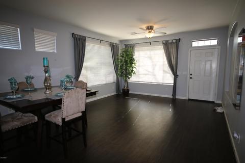1067 E Julian Dr, Gilbert, AZ 85295 photo 3