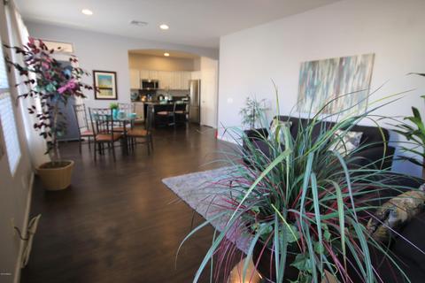 1067 E Julian Dr, Gilbert, AZ 85295 photo 8