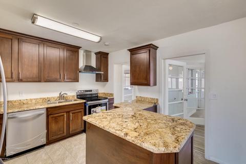 2536 E Montecito Ave, Phoenix, AZ 85016 photo 2