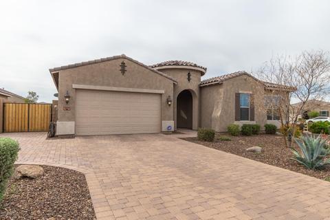 3877 E Chestnut Ln, Gilbert, AZ 85298 photo 2