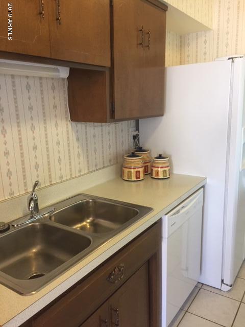 1918 E Wesleyan Dr, Tempe, AZ 85282 photo 3