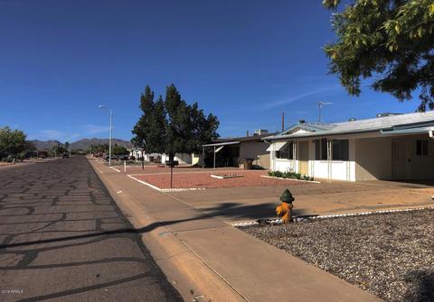 1419 S Lawther Dr, Apache Junction, AZ 85120 photo 2