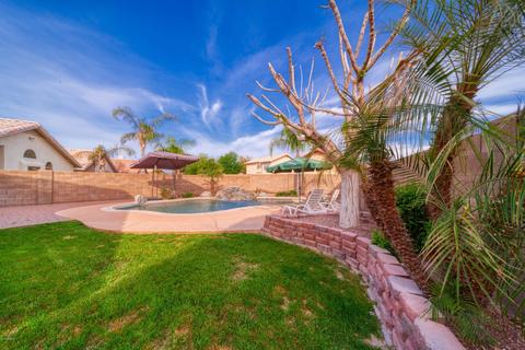 3954 E Douglas Loop, Gilbert, AZ 85234 photo 3