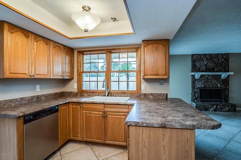 3143 W Juniper Ave, Phoenix, AZ 85053 photo 6