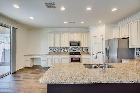4918 S Wade Dr, Gilbert, AZ 85298 photo 3