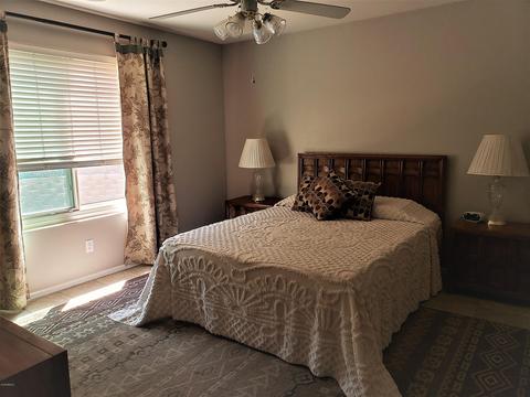 1619 E Desert Ln, Phoenix, AZ 85042 photo 9