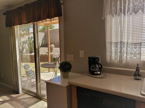 1619 E Desert Ln, Phoenix, AZ 85042 photo 3