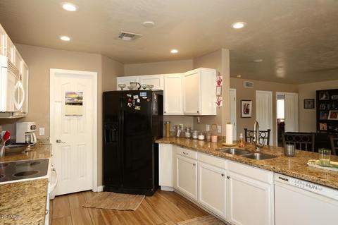 1114 E Potter Dr, Phoenix, AZ 85024 photo 6