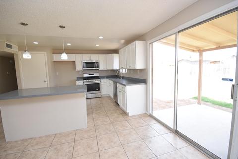 5902 W Berkeley Rd, Phoenix, AZ 85035 photo 6