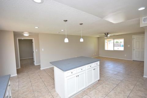 5902 W Berkeley Rd, Phoenix, AZ 85035 photo 3