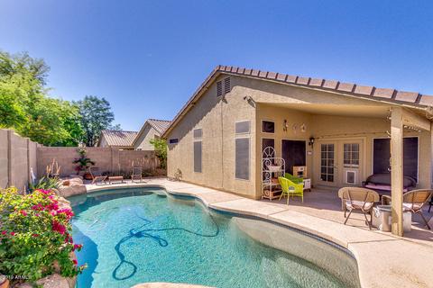 725 E Cantebria Dr, Gilbert, AZ 85296 photo 23