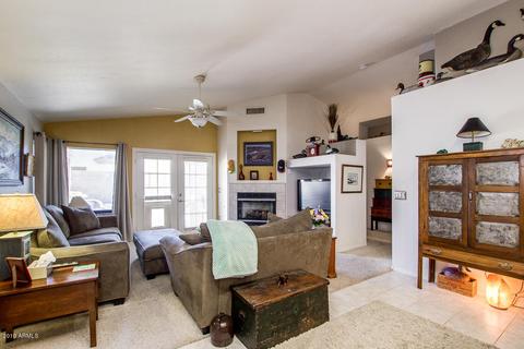 725 E Cantebria Dr, Gilbert, AZ 85296 photo 5