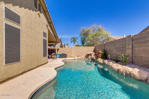 725 E Cantebria Dr, Gilbert, AZ 85296 photo 24