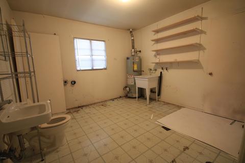 442 W Harmont Dr, Phoenix, AZ 85021 photo 9