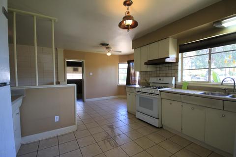 442 W Harmont Dr, Phoenix, AZ 85021 photo 3