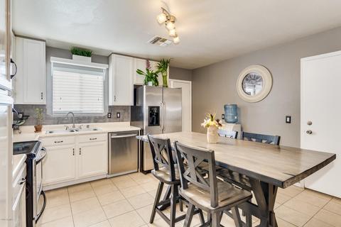 2421 E Mobile Ln, Phoenix, AZ 85040 photo 9