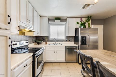 2421 E Mobile Ln, Phoenix, AZ 85040 photo 8