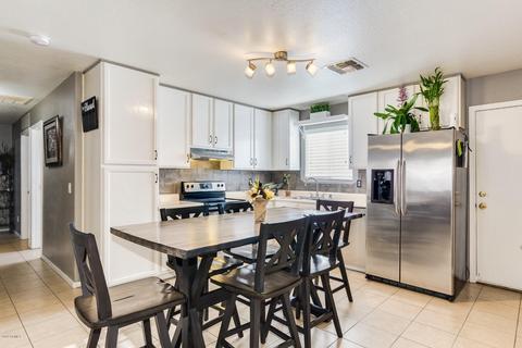 2421 E Mobile Ln, Phoenix, AZ 85040 photo 6