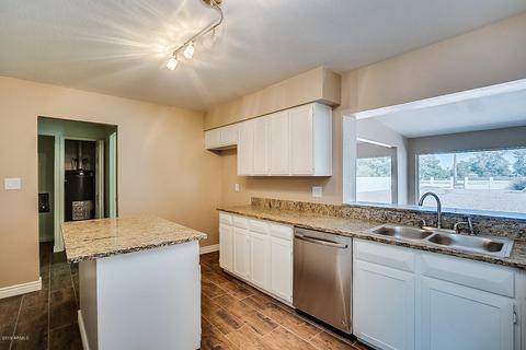 28 W Thunderbird Rd, Phoenix, AZ 85023 photo 8