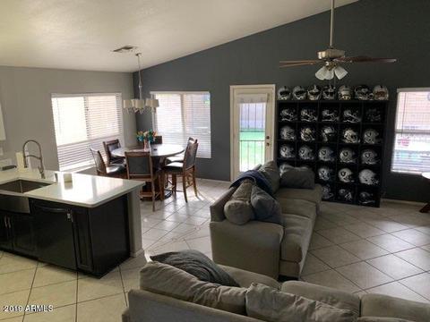 53 W Jasper Dr, Gilbert, AZ 85233 photo 1