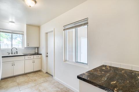 4526 N 18th Dr, Phoenix, AZ 85015 photo 13